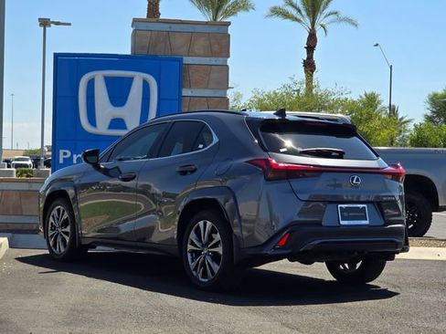 Used 2025 Lexus UX 300h FWD w/ Accessory Package (Z2) image 5