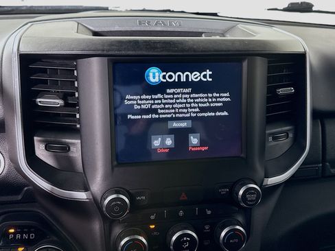 Used 2019 RAM 1500 Big Horn image 18