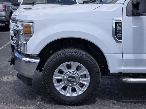 Used 2021 Ford F250 XL w/ STX Appearance Package RWD image 9