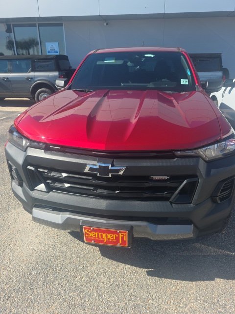 Used 2024 Chevrolet Colorado Trail Boss w/ Advanced Trailering Package AWD/4WD image 11