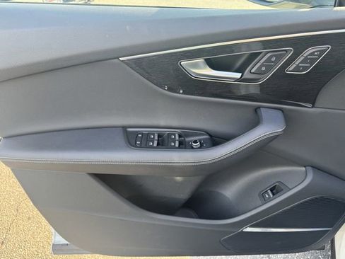 Used 2025 Audi Q7 3.0T Premium Plus image 26