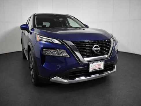 Used 2023 Nissan Rogue Platinum AWD/4WD image 3