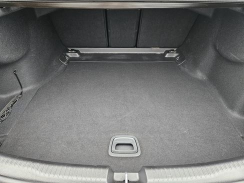 Used 2025 Mercedes-Benz C 300 Sedan image 32