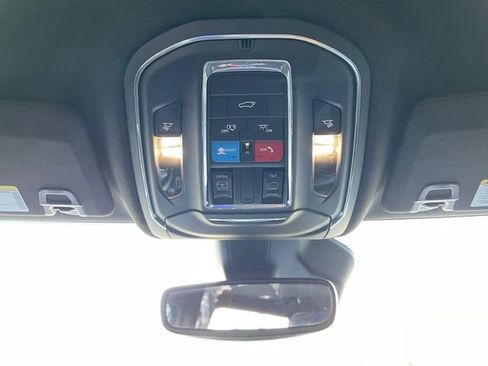 Used 2023 Jeep Grand Cherokee L Laredo AWD/4WD image 22