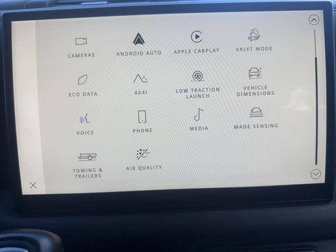 Certified 2023 Land Rover Defender 110 V8 AWD/4WD image 28