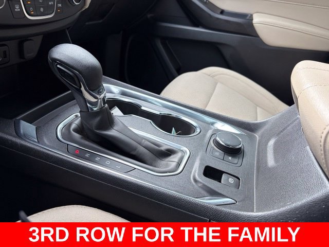 Used 2023 Chevrolet Traverse LS FWD image 24
