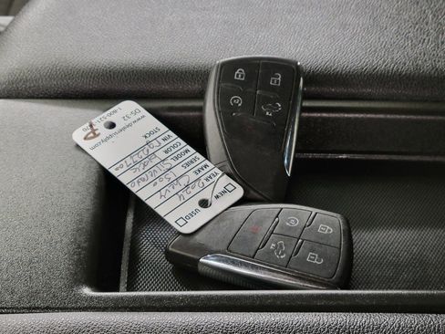 Used 2024 Chevrolet Silverado 1500 LT image 26