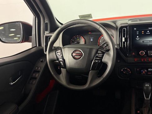 Used 2025 Nissan Frontier PRO-4X w/ Interior Protection Package AWD/4WD image 15