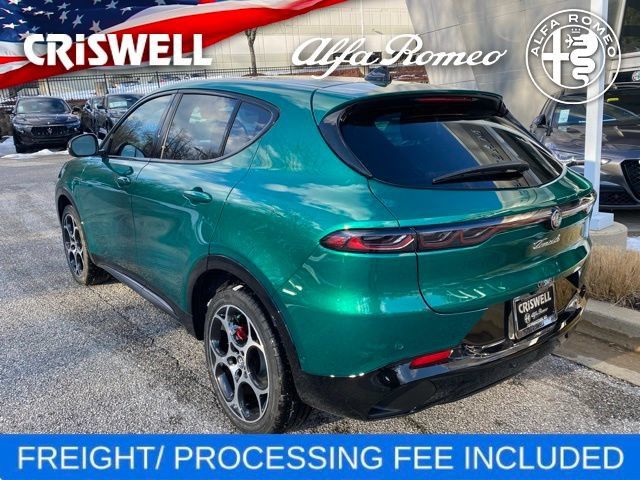 New 2025 Alfa Romeo Tonale w/ Premium Package AWD/4WD image 7