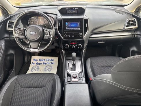 Used 2022 Subaru Forester Premium image 25