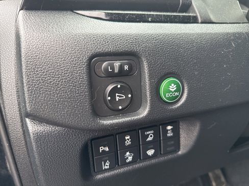 Used 2023 Honda Ridgeline Black Edition image 14