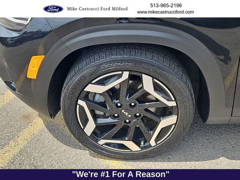 Used 2024 Kia Seltos SX w/ SX Sunroof Package AWD/4WD image 9