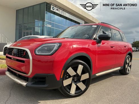Certified 2025 MINI Cooper Countryman S image 1