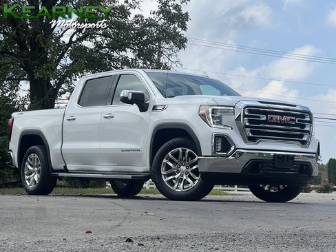 Used 2022 GMC Sierra 1500 SLT image 1