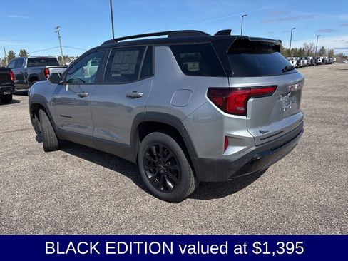 Used 2026 GMC Terrain Elevation w/ Elevation Premium Package AWD/4WD image 4