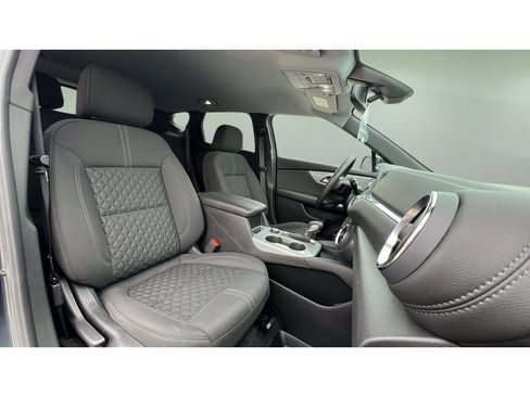 Certified 2022 Chevrolet Blazer LT AWD/4WD image 32