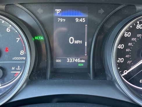 Used 2024 Toyota Camry SE FWD image 31