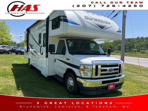 Used 2021 Ford E-450 and Econoline 450 Super Duty w/ Motorhome Prep Package image 2