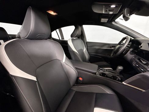 Certified 2025 Toyota Camry SE w/ Multimedia Upgrade Package FWD image 41