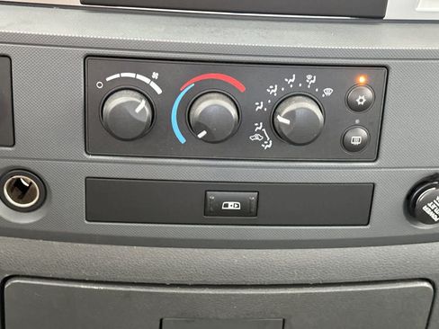 Used 2008 Dodge Ram 1500 Truck SLT w/ Popular Equipment Group AWD/4WD image 20