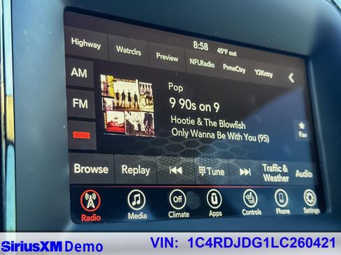 Used 2020 Dodge Durango GT image 28