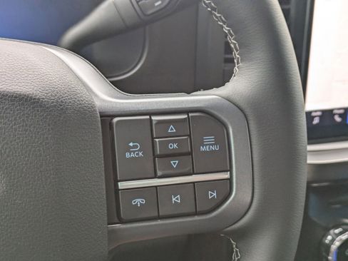 New 2026 Ford F250 Lariat w/ Black Appearance Package image 32