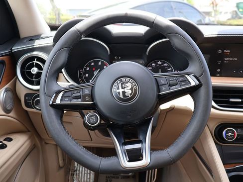 Used 2021 Alfa Romeo Stelvio Ti w/ Premium Package AWD/4WD image 41