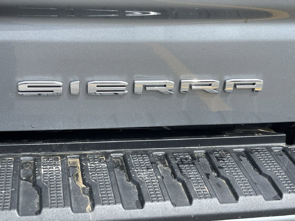 Used 2023 GMC Sierra 1500 Denali AWD/4WD image 8