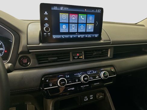 Used 2025 Honda Pilot Touring image 26