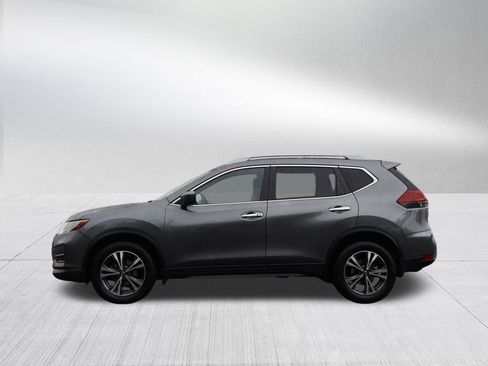 Used 2019 Nissan Rogue SV w/ Premium Package AWD/4WD image 25