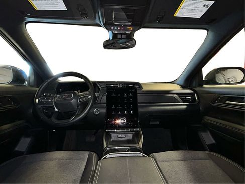 Used 2025 GMC Terrain Elevation image 31