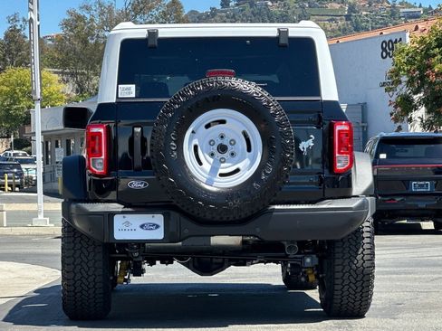 New 2026 Ford Bronco Heritage Edition AWD/4WD image 4