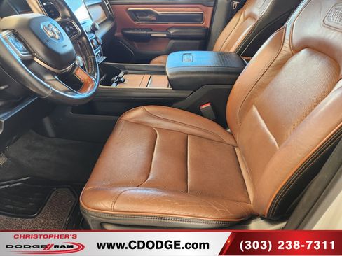 Used 2019 RAM 1500 Laramie Longhorn w/ Body-Colour Bumper Group AWD/4WD image 16