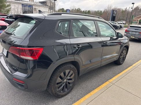 Used 2022 Volkswagen Taos S AWD/4WD image 5