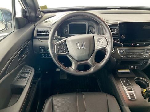 Certified 2023 Honda Passport TrailSport image 26