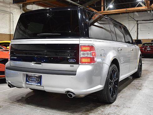 Used 2019 Ford Flex Limited w/ Limited Appearance Package AWD/4WD image 4