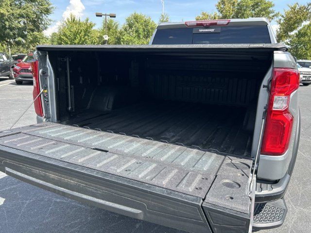 Used 2024 Chevrolet Silverado 1500 ZR2 w/ Technology Package AWD/4WD image 13