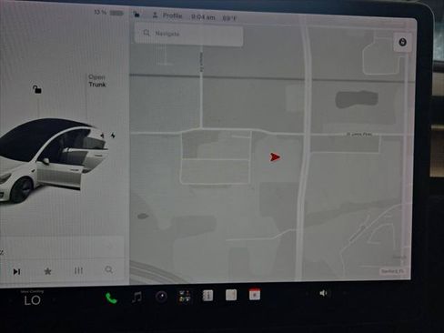 Used 2021 Tesla Model 3 Standard Range Plus RWD image 23