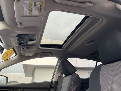 Used 2021 Subaru Crosstrek 2.0i Premium w/ Moonroof Package image 25