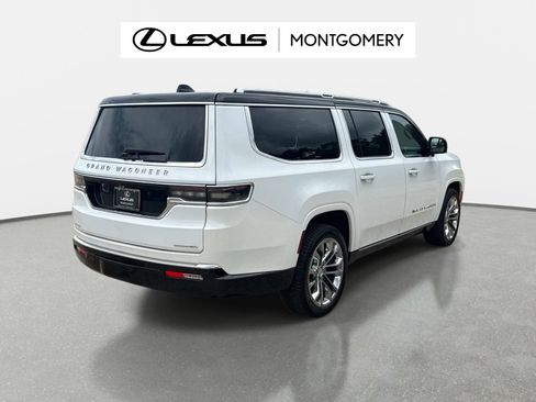 Used 2023 Jeep Grand Wagoneer L Series II w/ HD Trailer Tow Package AWD/4WD image 3