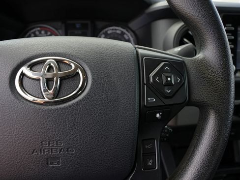 Used 2020 Toyota Tacoma SR RWD image 9