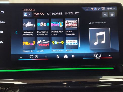 Used 2025 BMW X1 xDrive28i w/ Technology Package image 32