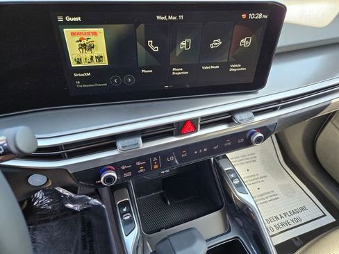New 2026 Kia Sorento S FWD image 13