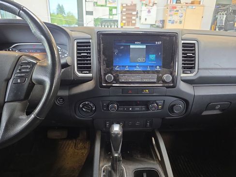 Used 2023 Nissan Frontier SV w/ Technology Package AWD/4WD image 25