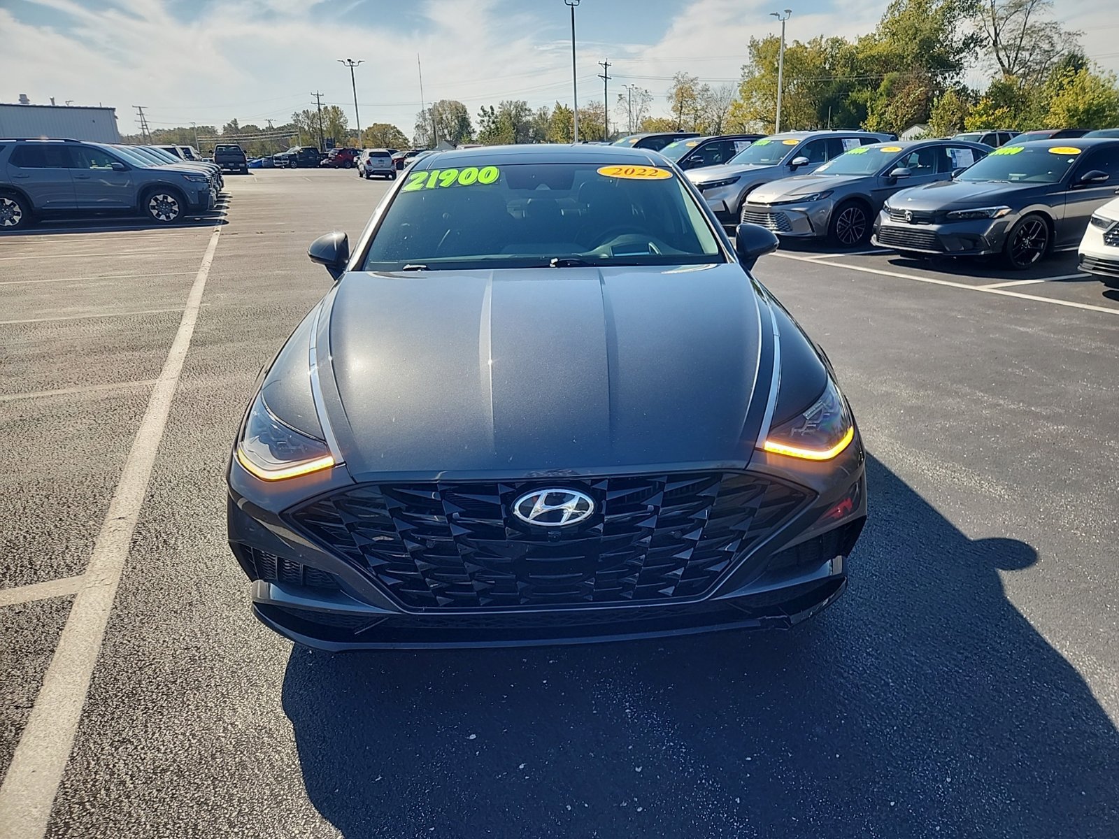 Used 2022 Hyundai Sonata Limited w/ Preferred Accessory Package FWD image 15