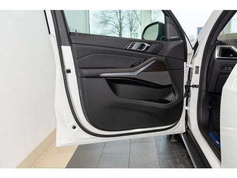 New 2026 BMW X5 xDrive50e w/ Premium Package image 52