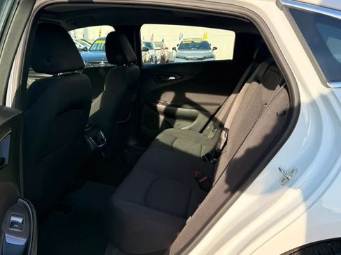 Used 2024 Chevrolet Malibu LT image 13