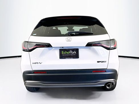 Used 2025 Honda HR-V Sport image 7