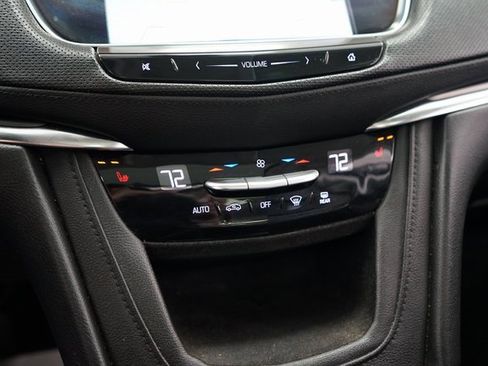 Used 2017 Cadillac XT5 Luxury w/ Driver Awareness Package image 35