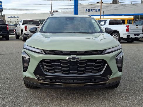 Used 2026 Chevrolet Trax ACTIV image 2